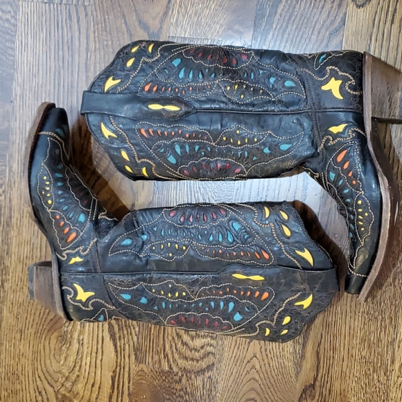 Corral Vintage Butterfly Boots Shoes - 🔥🔥Host Pick🔥🔥Corral Vintage Butterfly Cowboy Black Boots Size 6 NWT